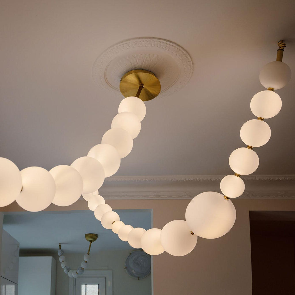 Zarenwyn Acrylic Chandelier-Moonnatur