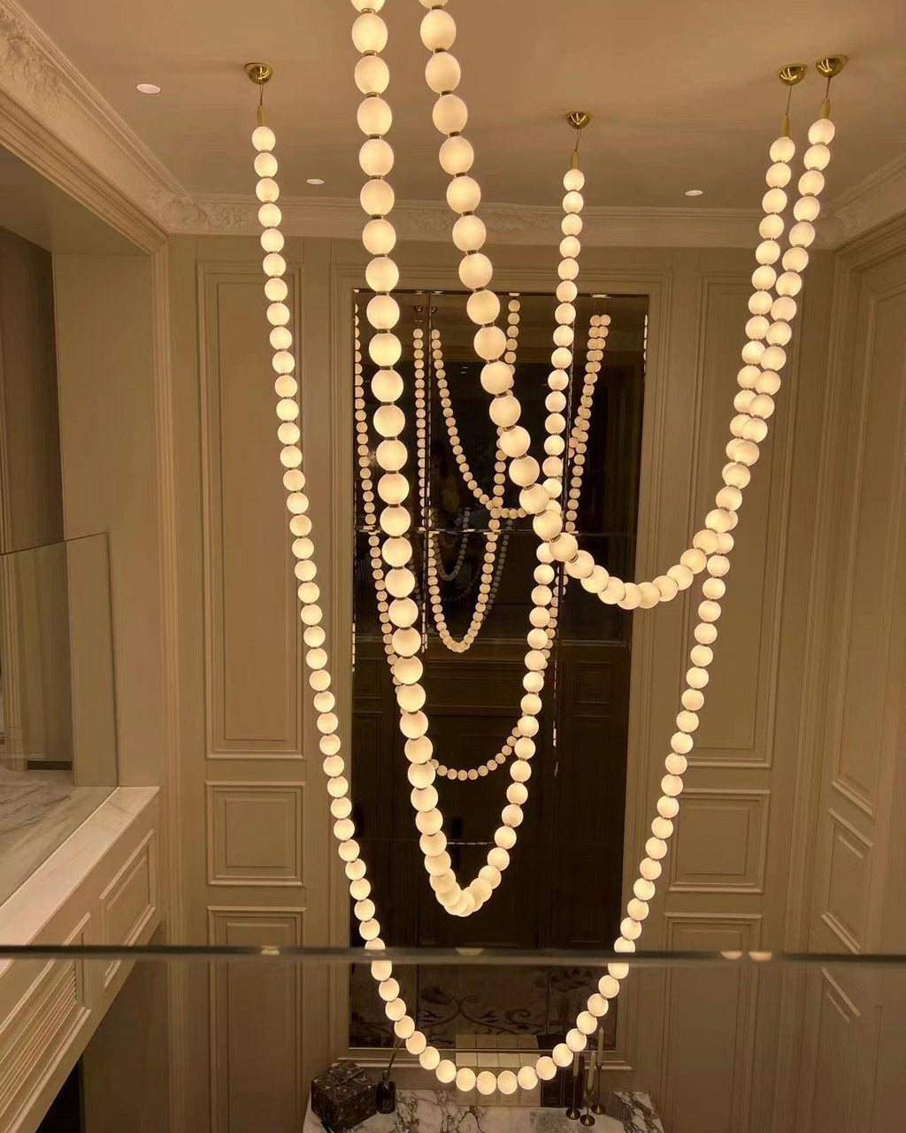 Zarenwyn Acrylic Chandelier-Moonnatur