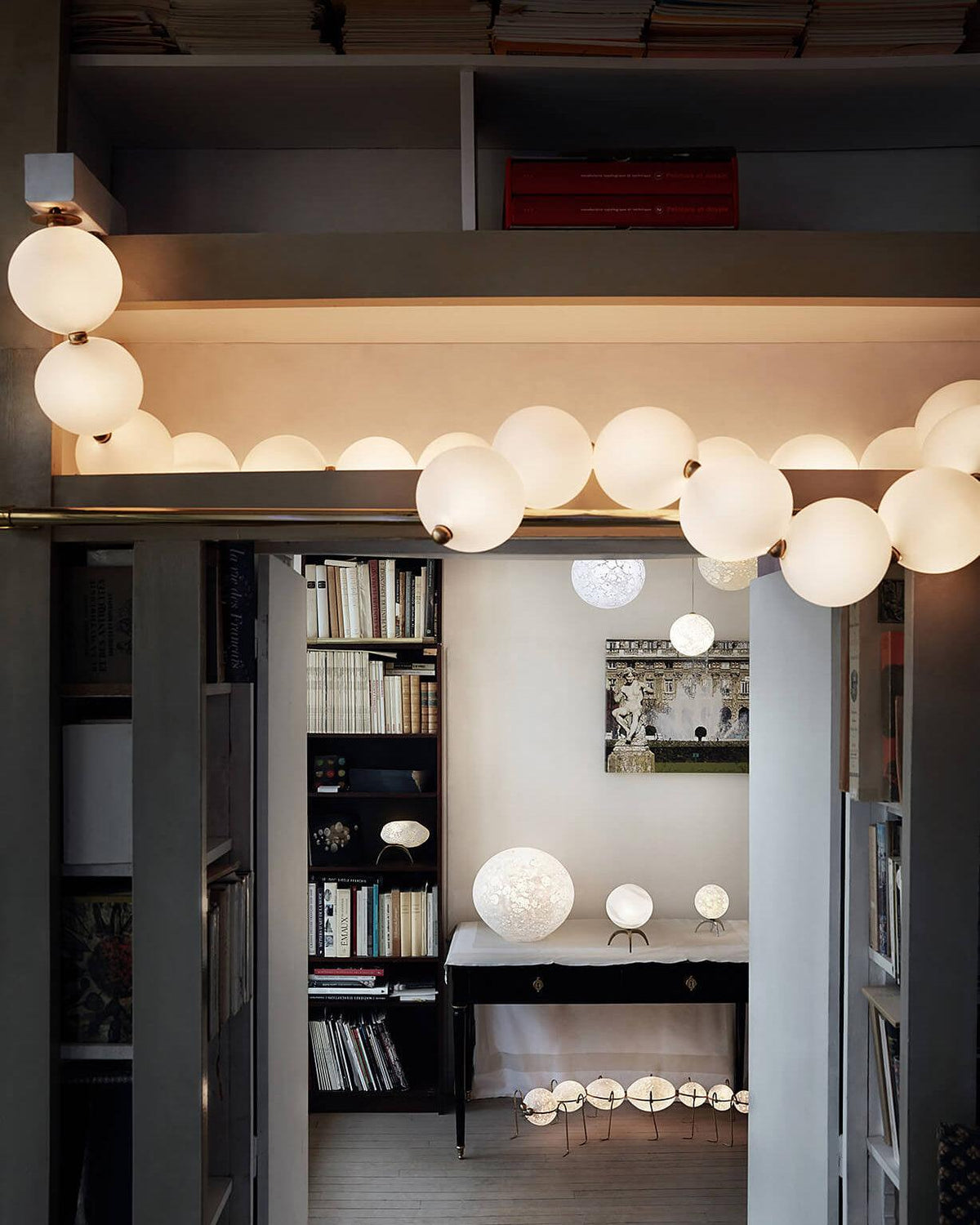 Zarenwyn Acrylic Chandelier-Moonnatur