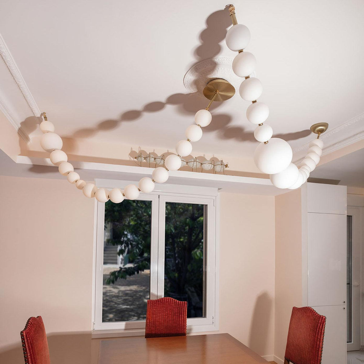 Zarenwyn Acrylic Chandelier-Moonnatur