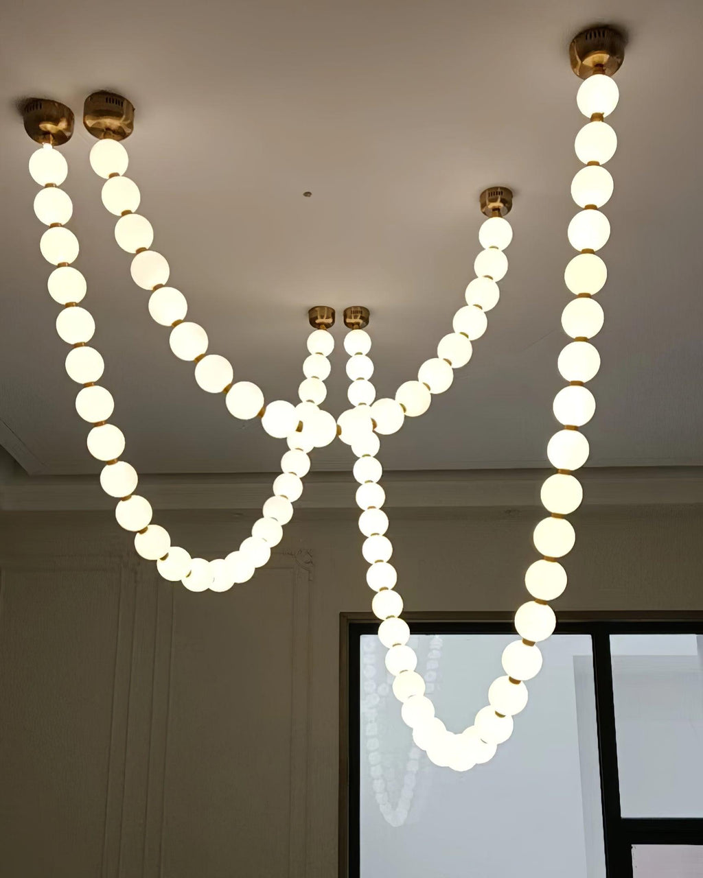 Zarenwyn Acrylic Chandelier-Moonnatur