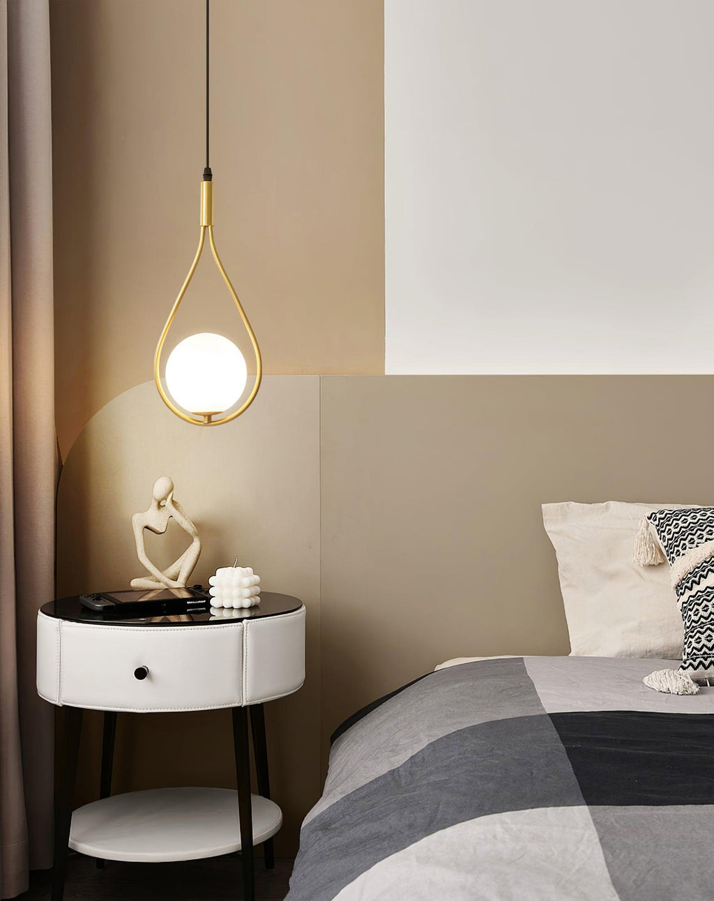Perenelle Glass Pendant Light-Moonnatur