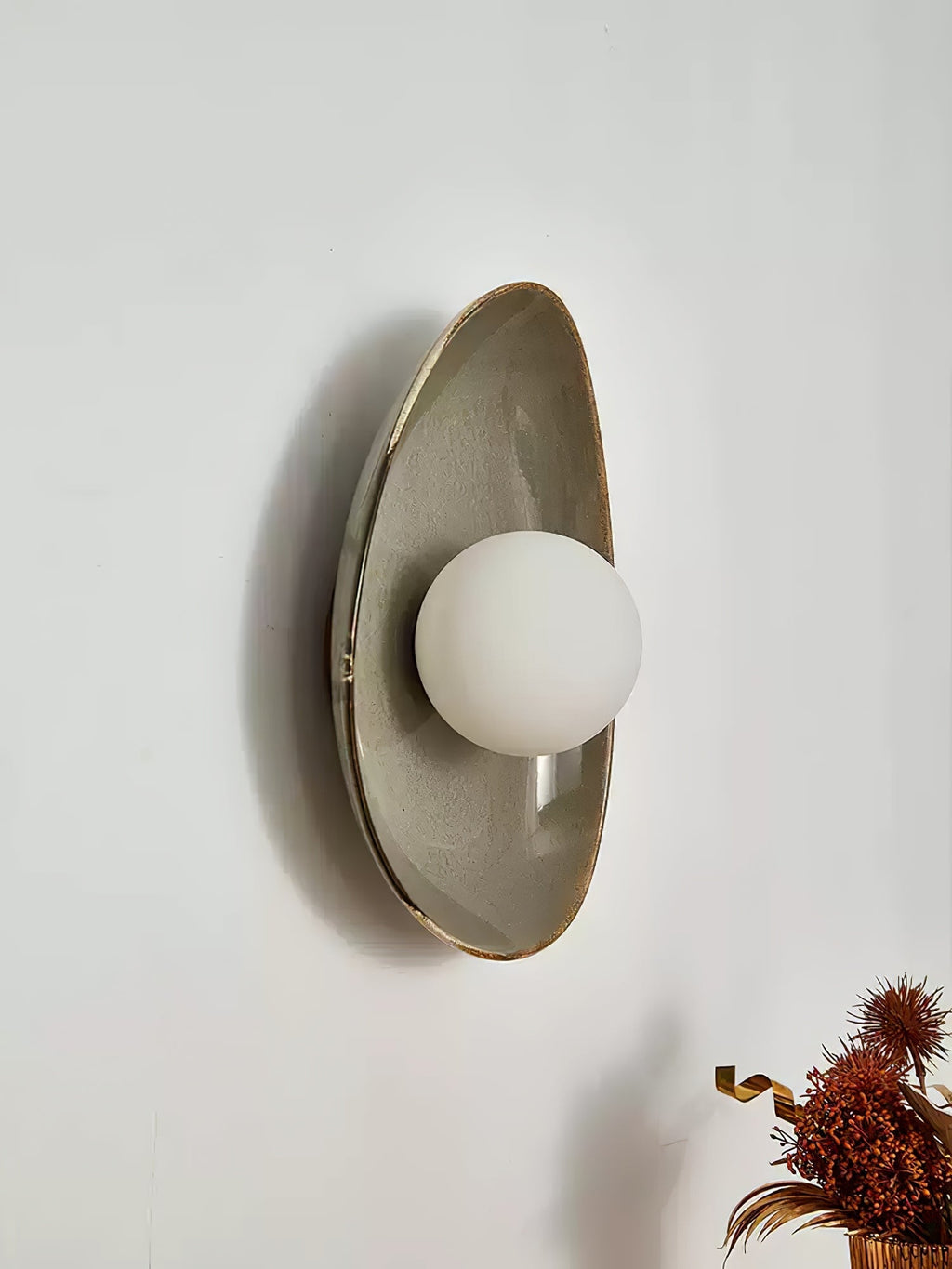 Berwinena Ceramic Wall Light-Moonnatur