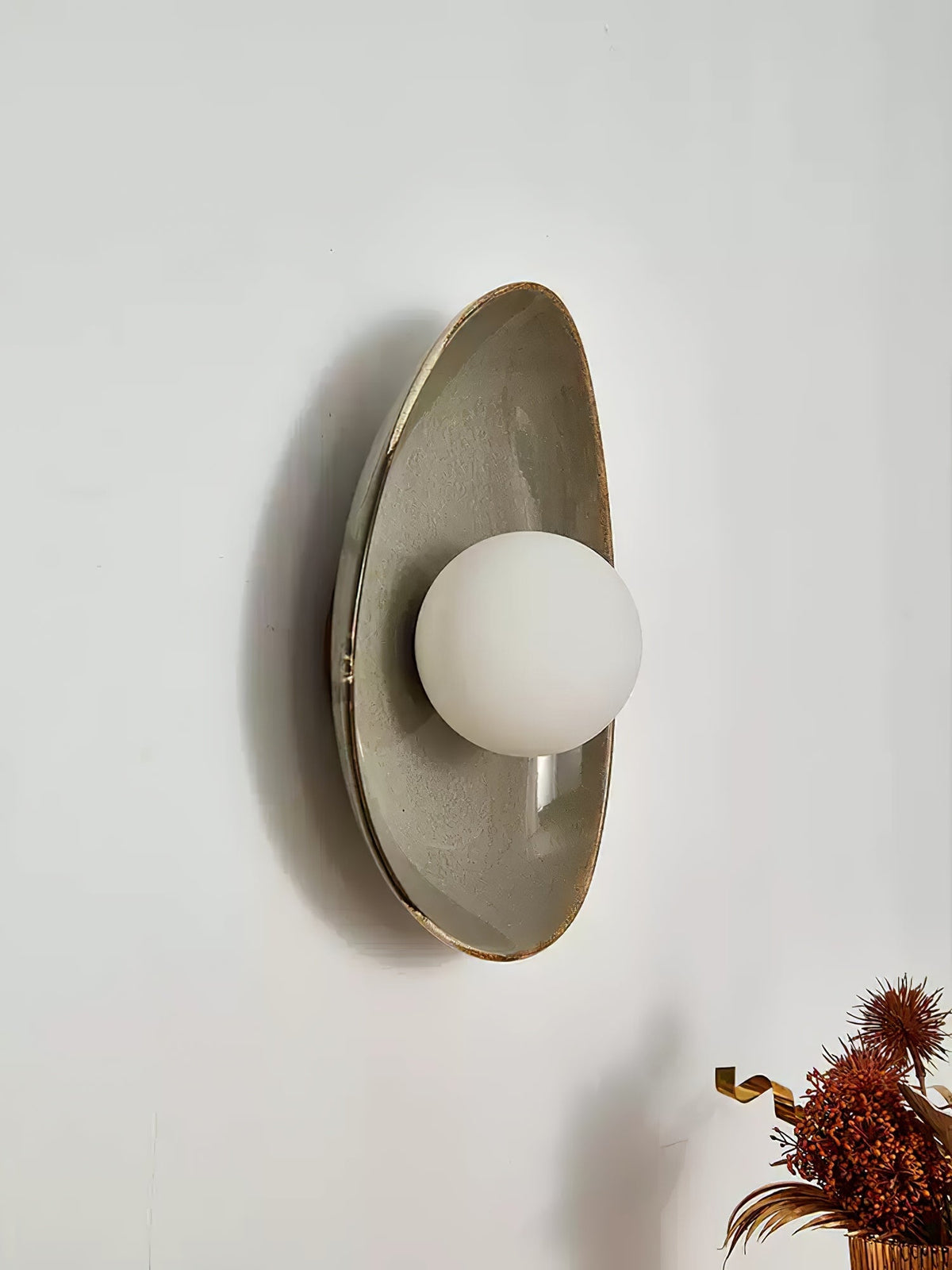 Berwinena Ceramic Wall Light-Moonnatur