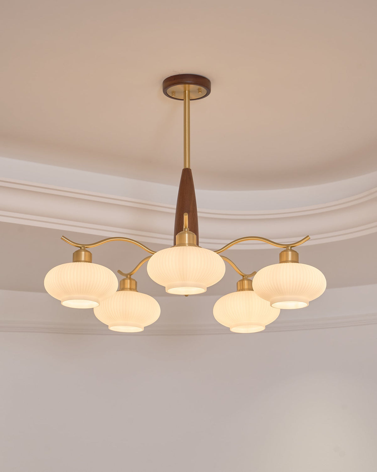 Hildenfield Glass Chandelier-Moonnatur