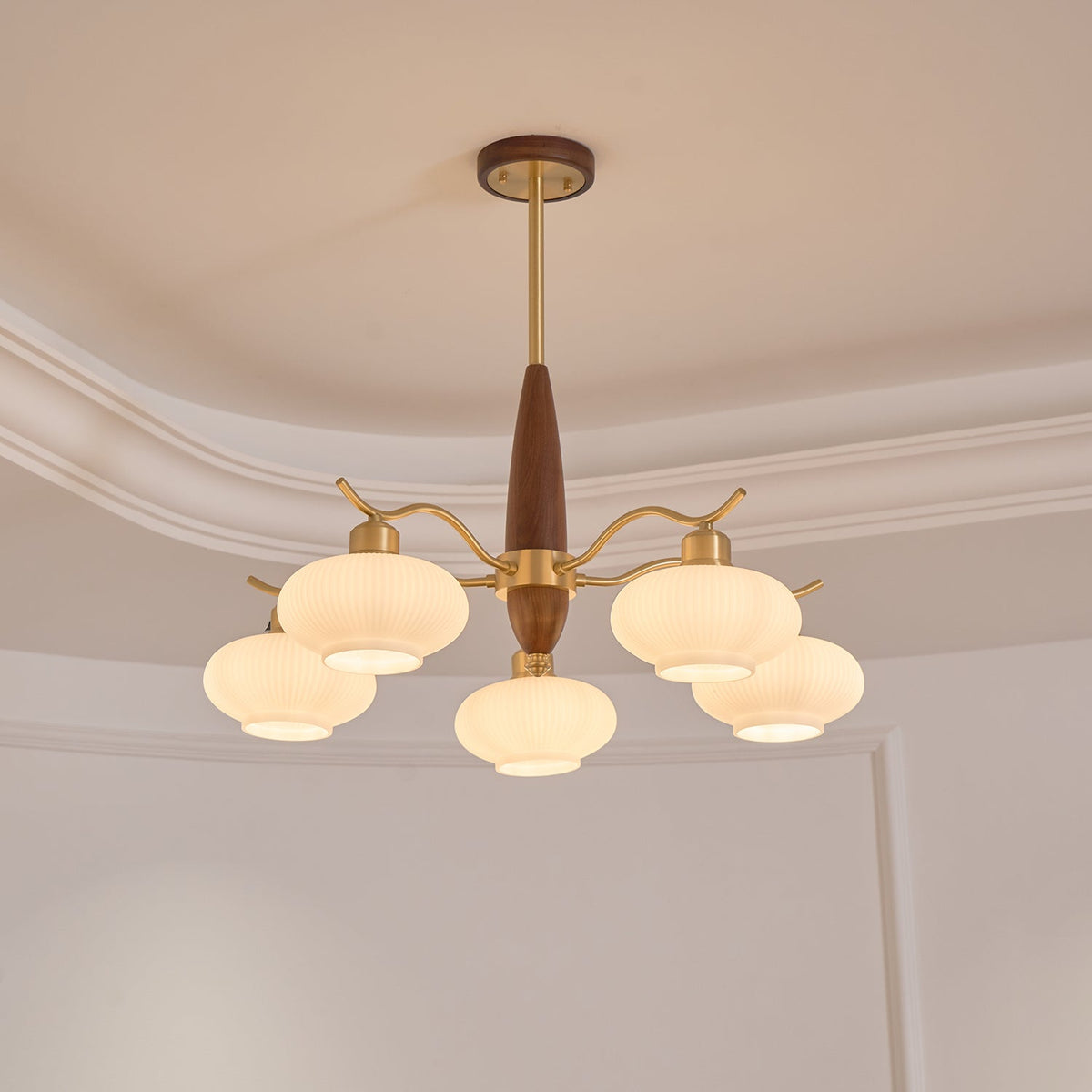 Hildenfield Glass Chandelier-Moonnatur