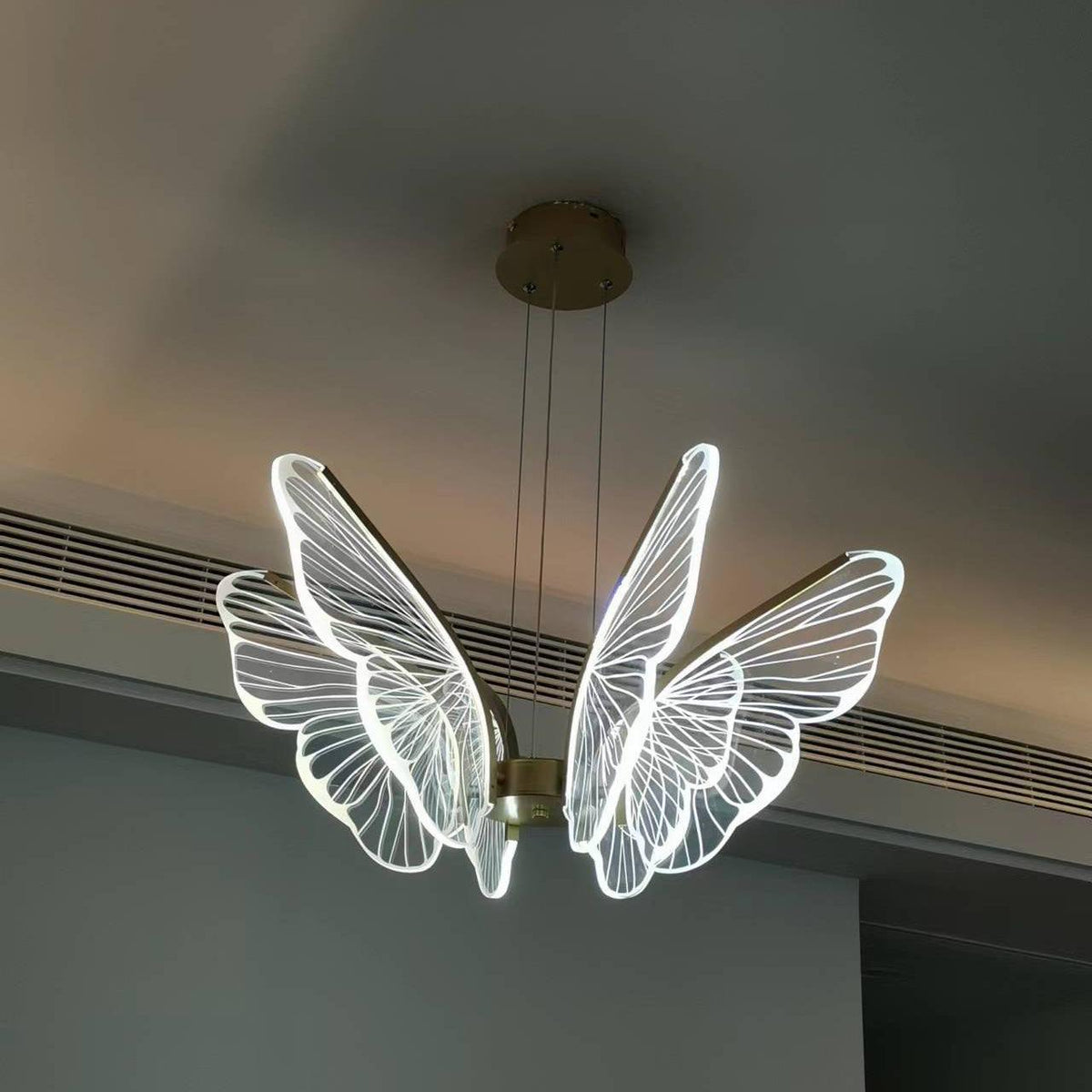 Quenelle Acrylic Chandelier-Moonnatur