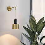 Hildenelyn Brass Wall Light-Moonnatur