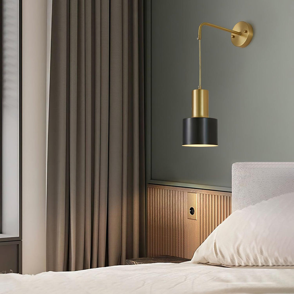 Hildenelyn Brass Wall Light-Moonnatur