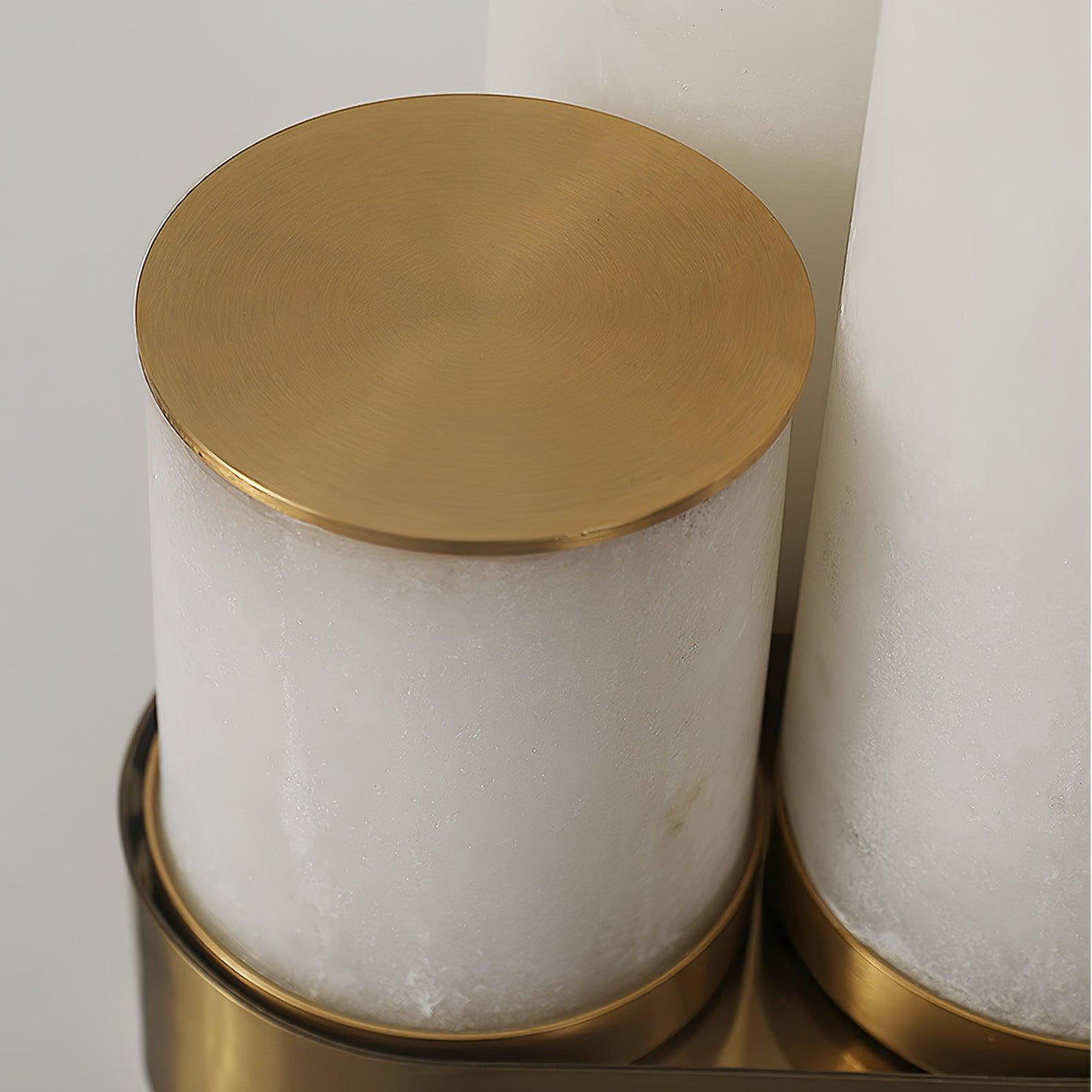 Rildenwynne Alabaster Floor Lamp-Moonnatur