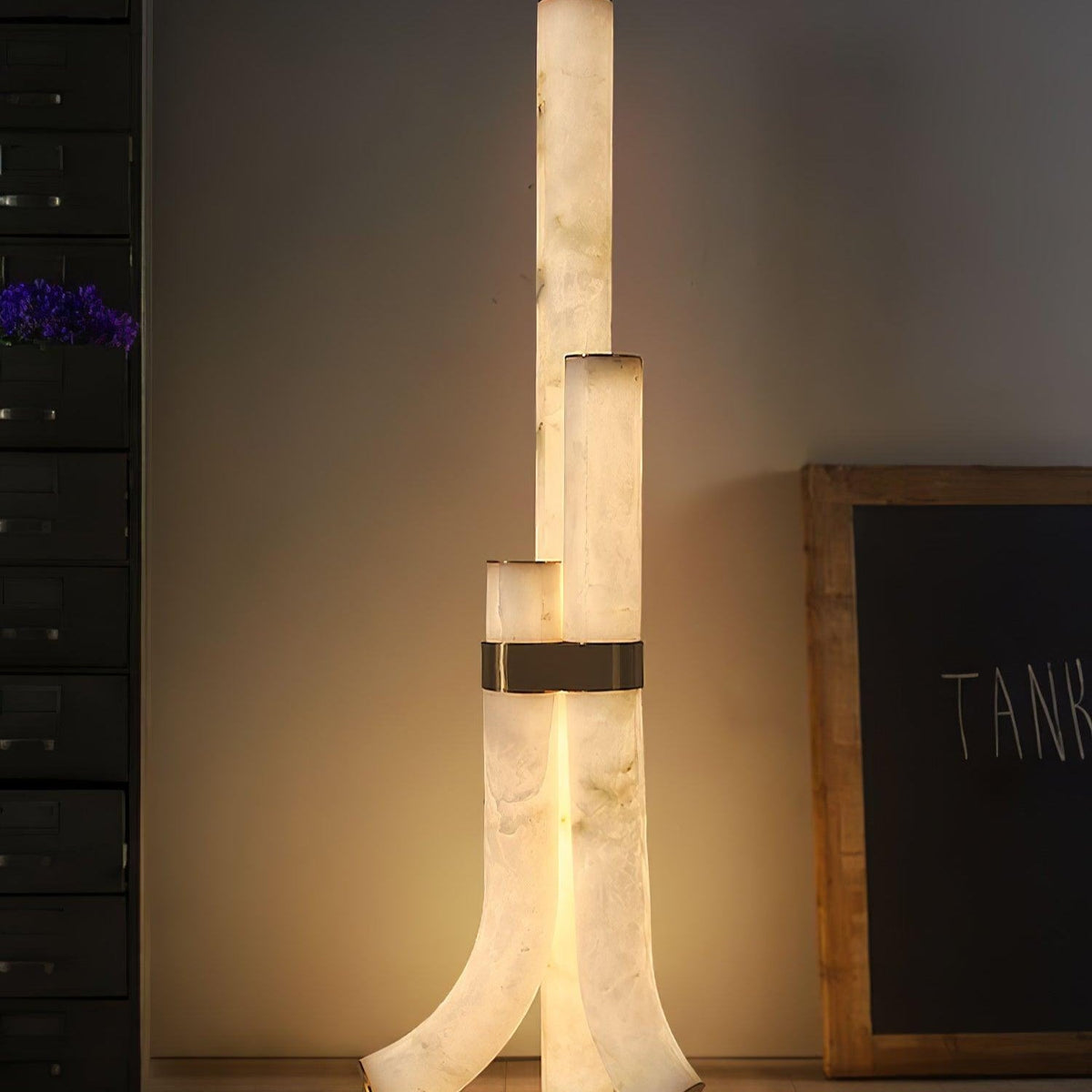 Rildenwynne Alabaster Floor Lamp-Moonnatur