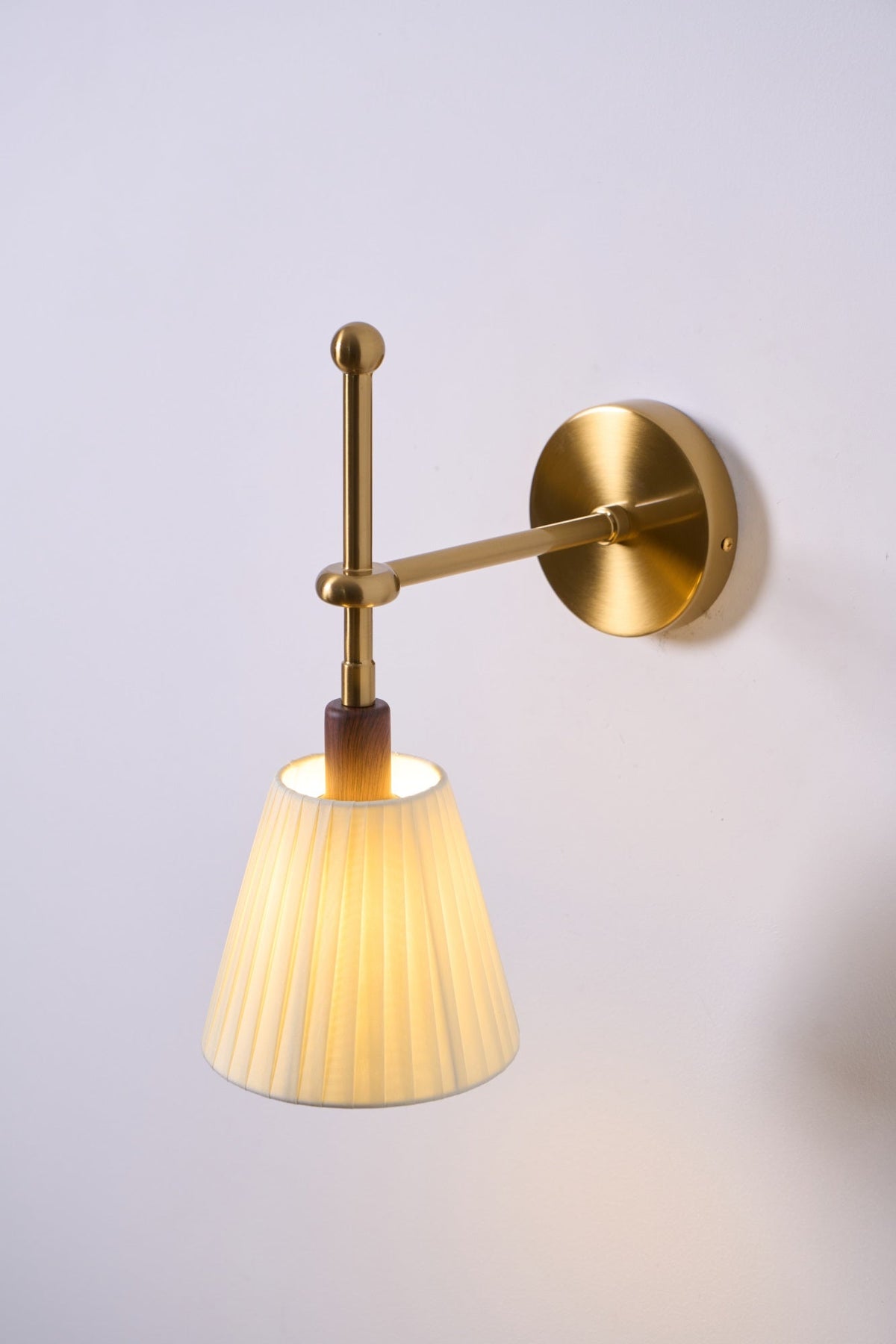 Morvenaria Fabric Wall Light-Moonnatur