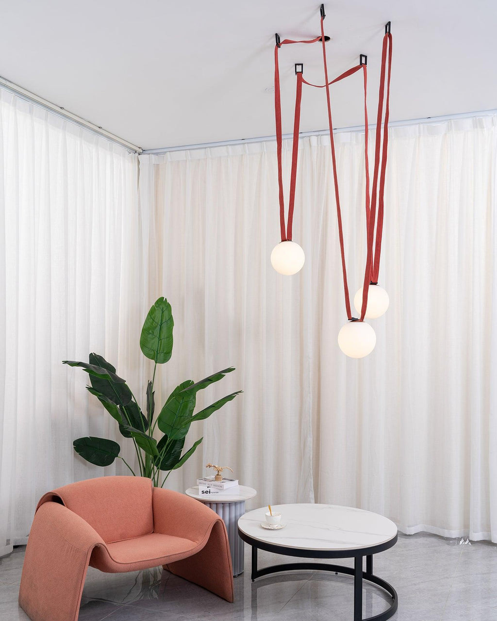 Xerelle Glass Pendant Lamp-Moonnatur