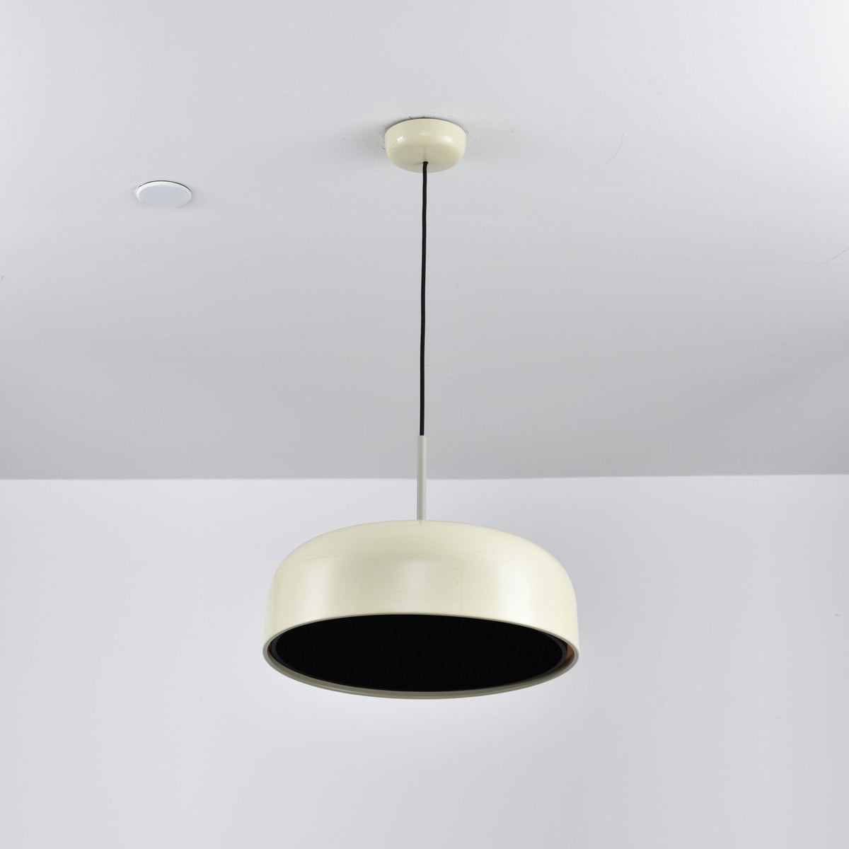Sorenara Aluminium Pendant Light-Moonnatur