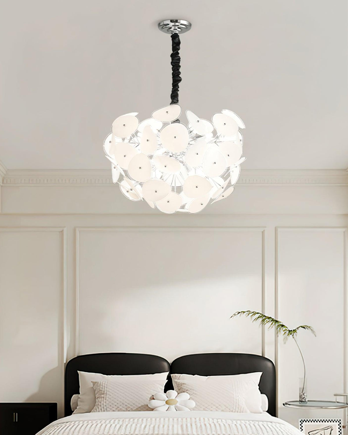 Galdenora Glass Chandelier-Moonnatur