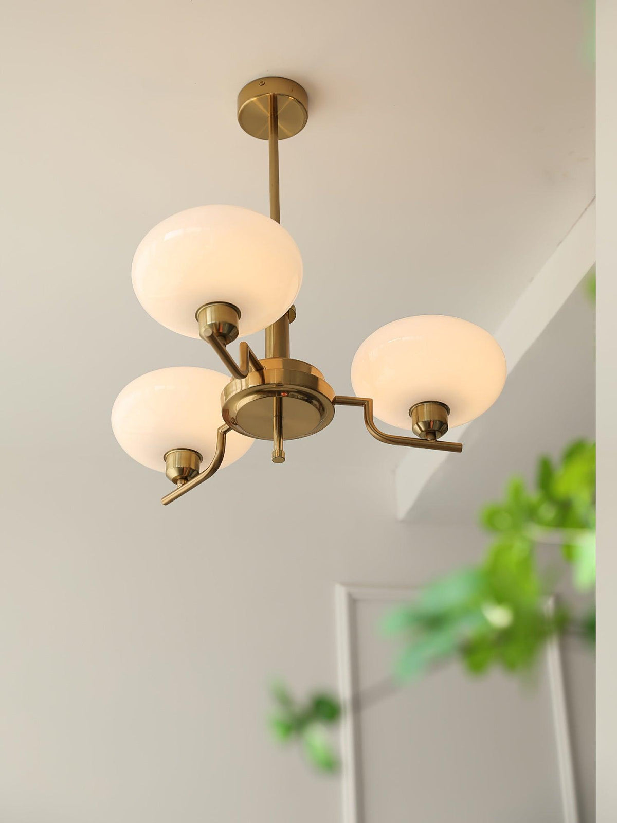 Ilyrra Glass Chandelier-Moonnatur