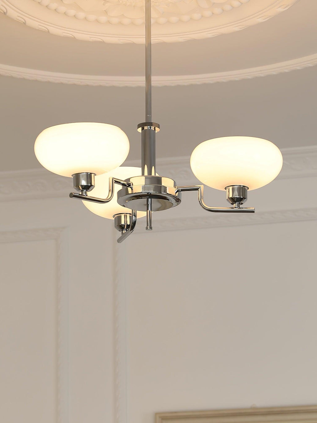 Ilyrra Glass Chandelier-Moonnatur
