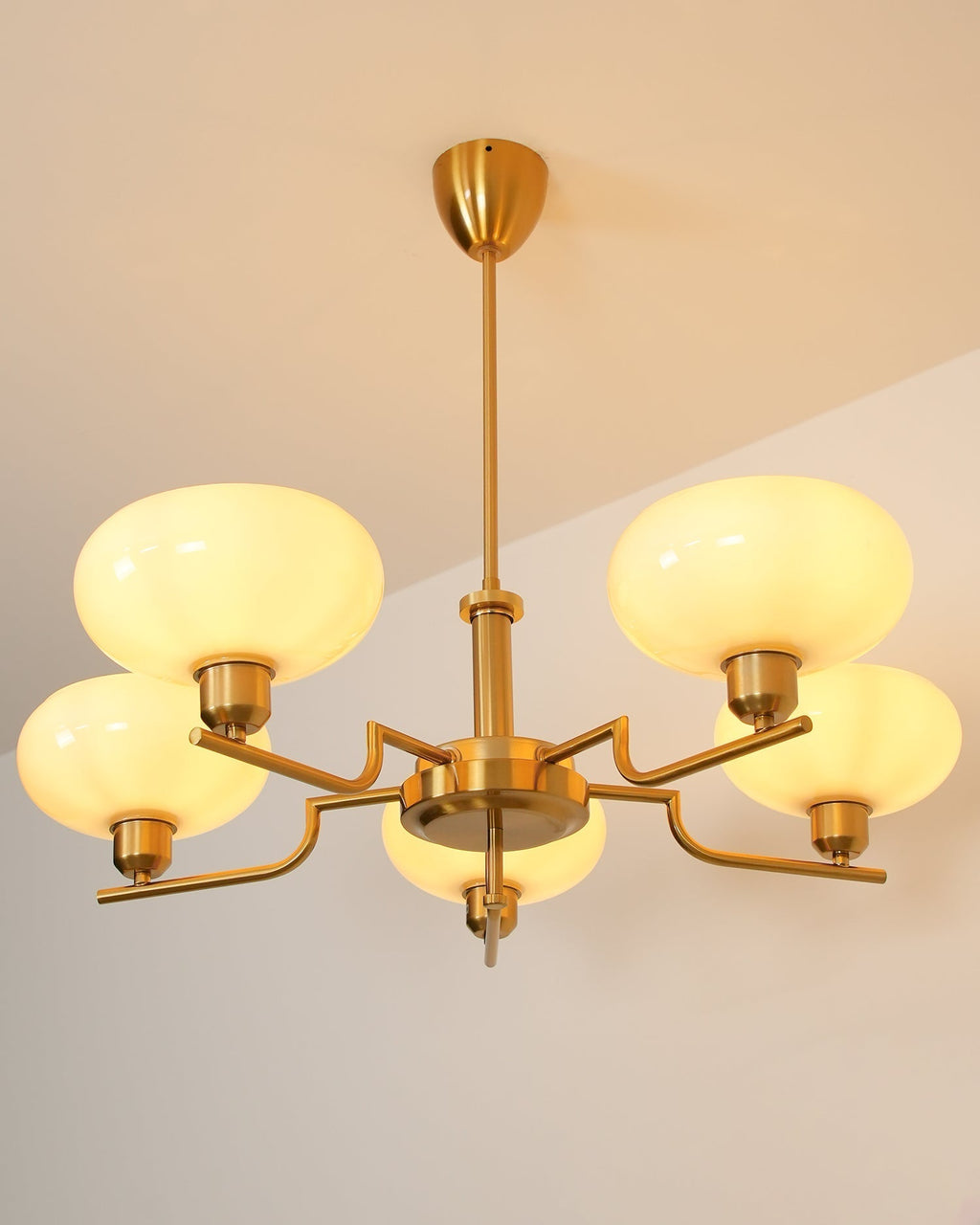 Ilyrra Glass Chandelier-Moonnatur