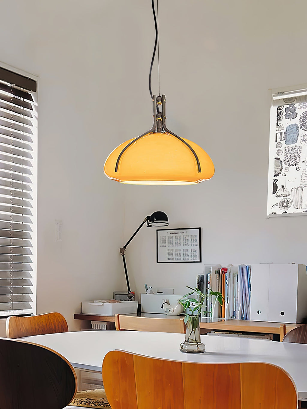 Iseneth Glass Pendant Light-Moonnatur