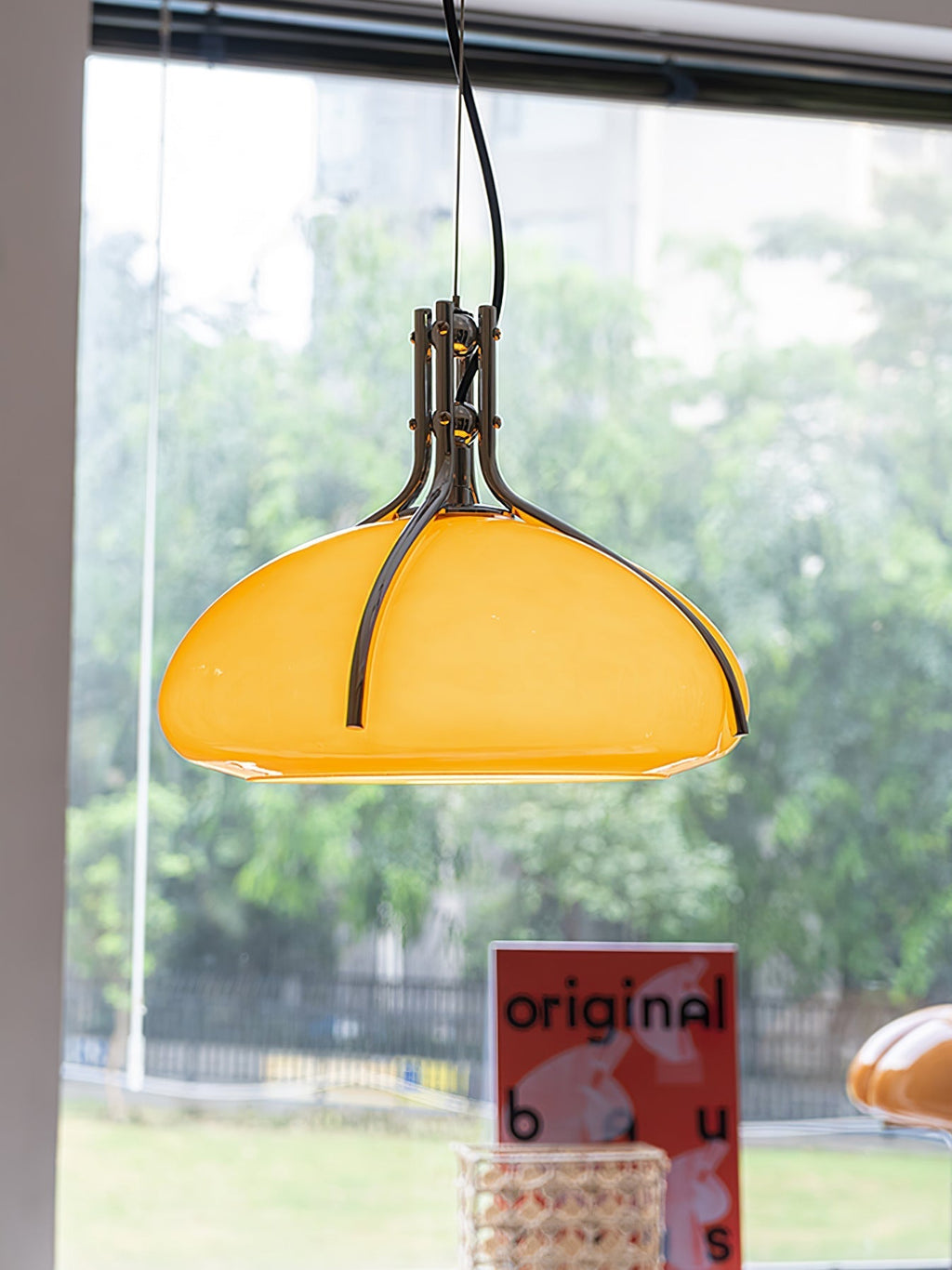 Iseneth Glass Pendant Light-Moonnatur