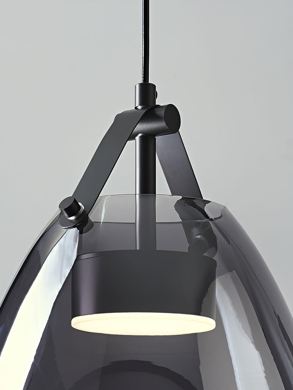 Darrowera Glass Pendant Light-Moonnatur