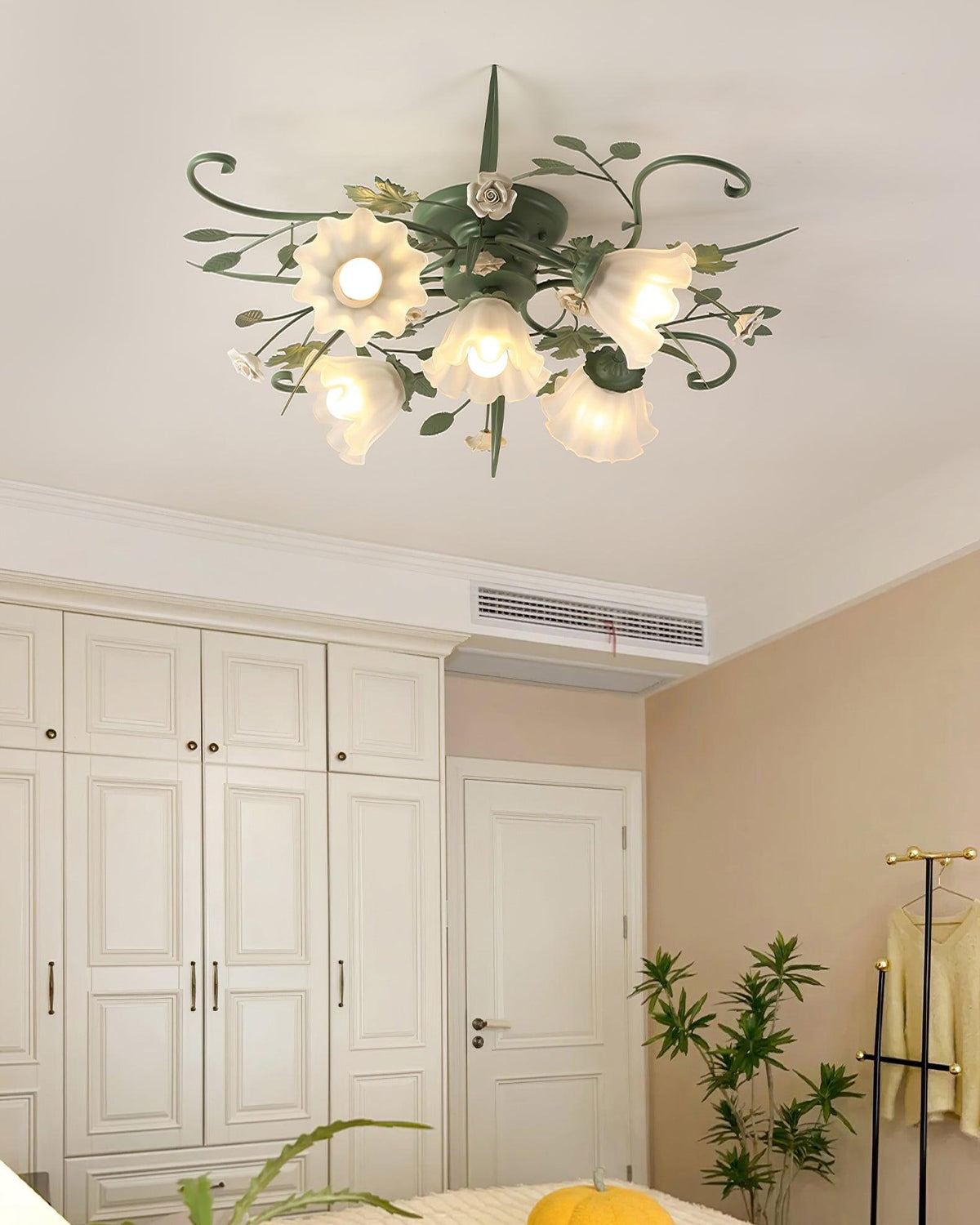Larkena Ceramic Ceiling Light-Moonnatur