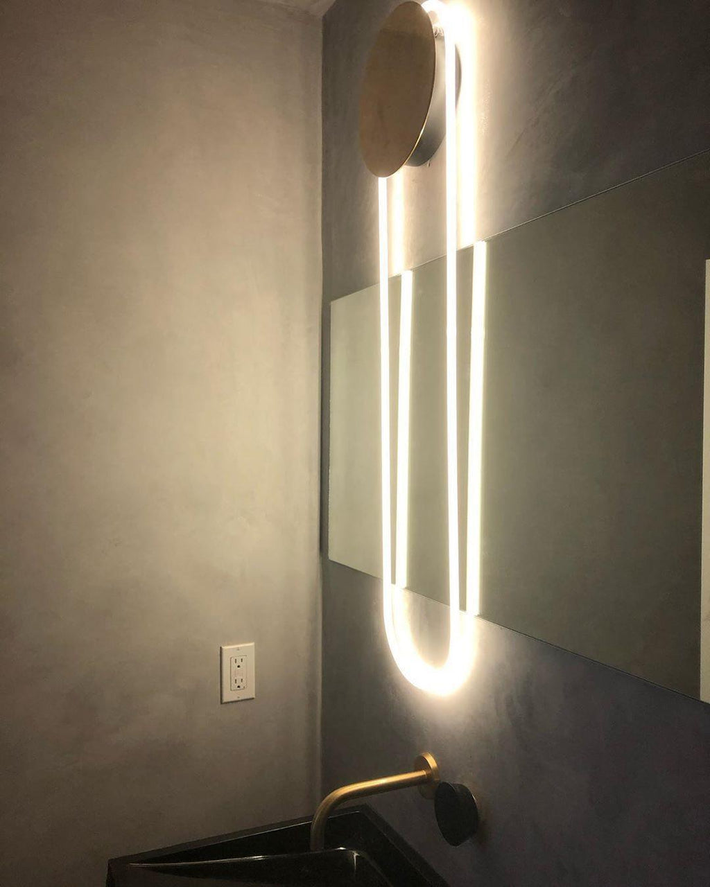 Cavermere Acrylic Wall Light-Moonnatur