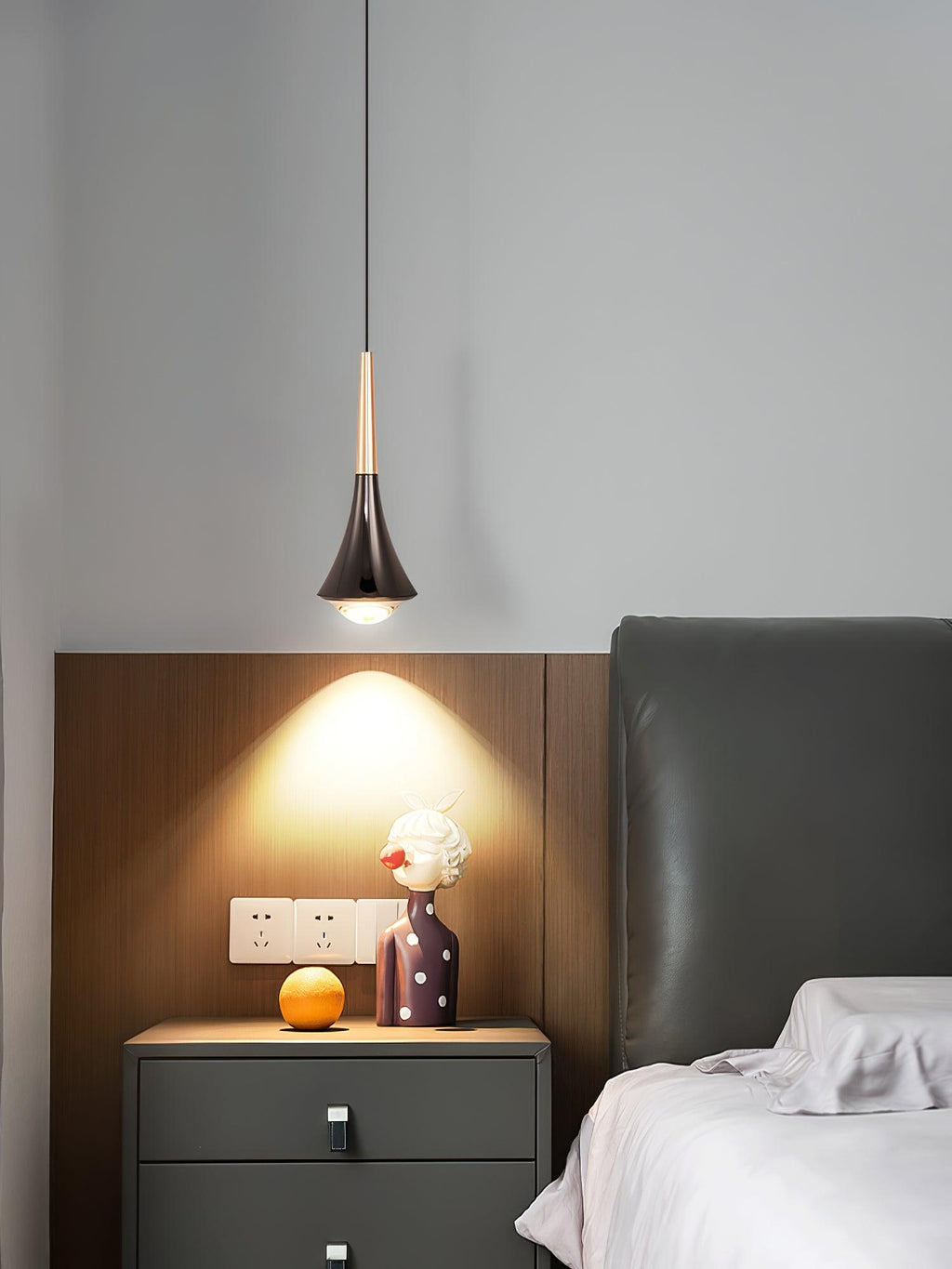 Qelara Acrylic Pendant Light-Moonnatur