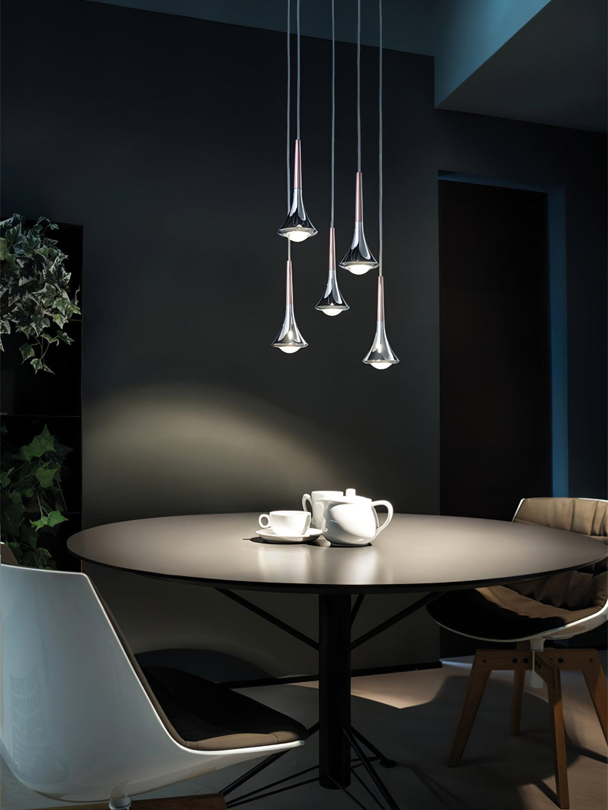 Qelara Acrylic Pendant Light-Moonnatur