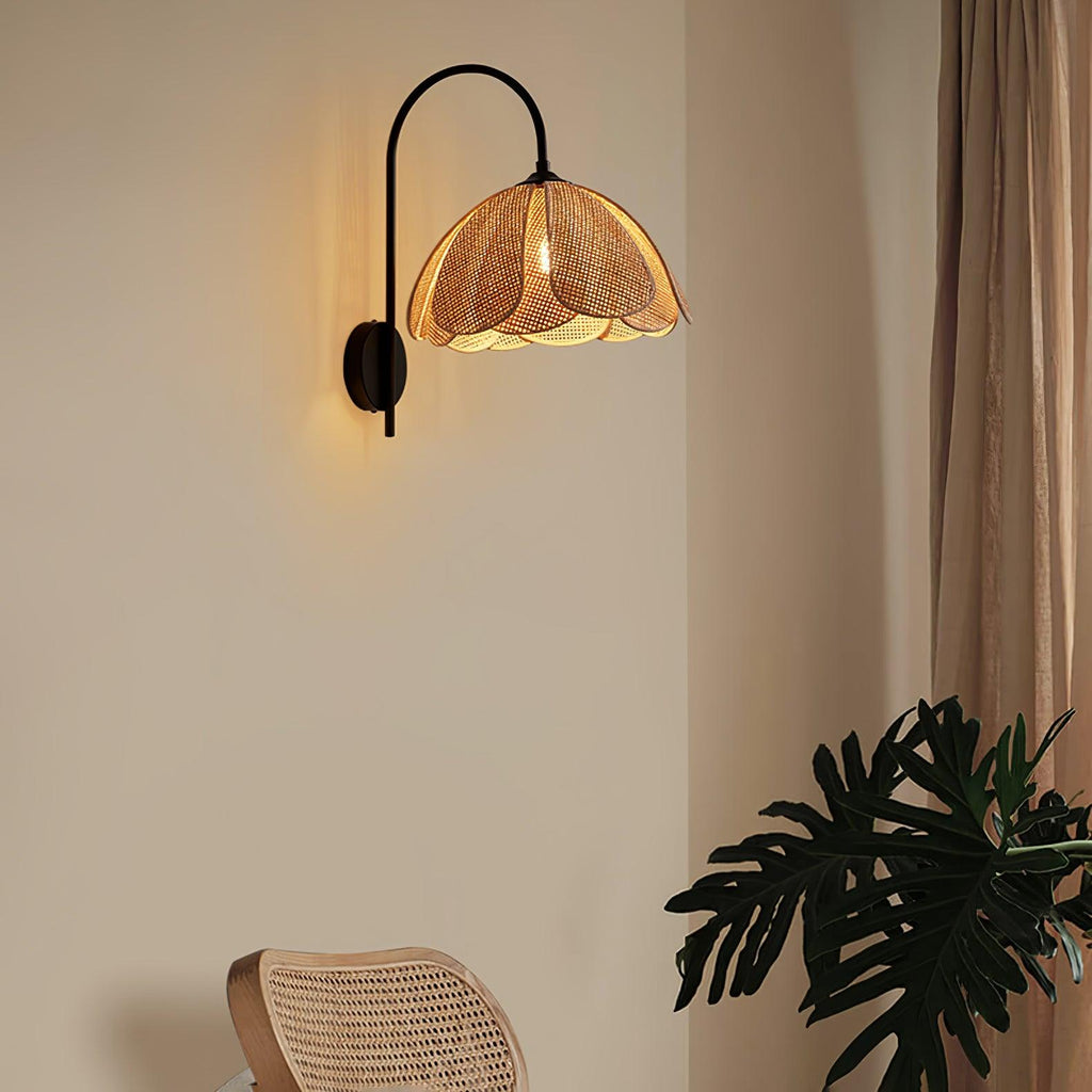 Ulvenmoss Rattan Wall Light-Moonnatur