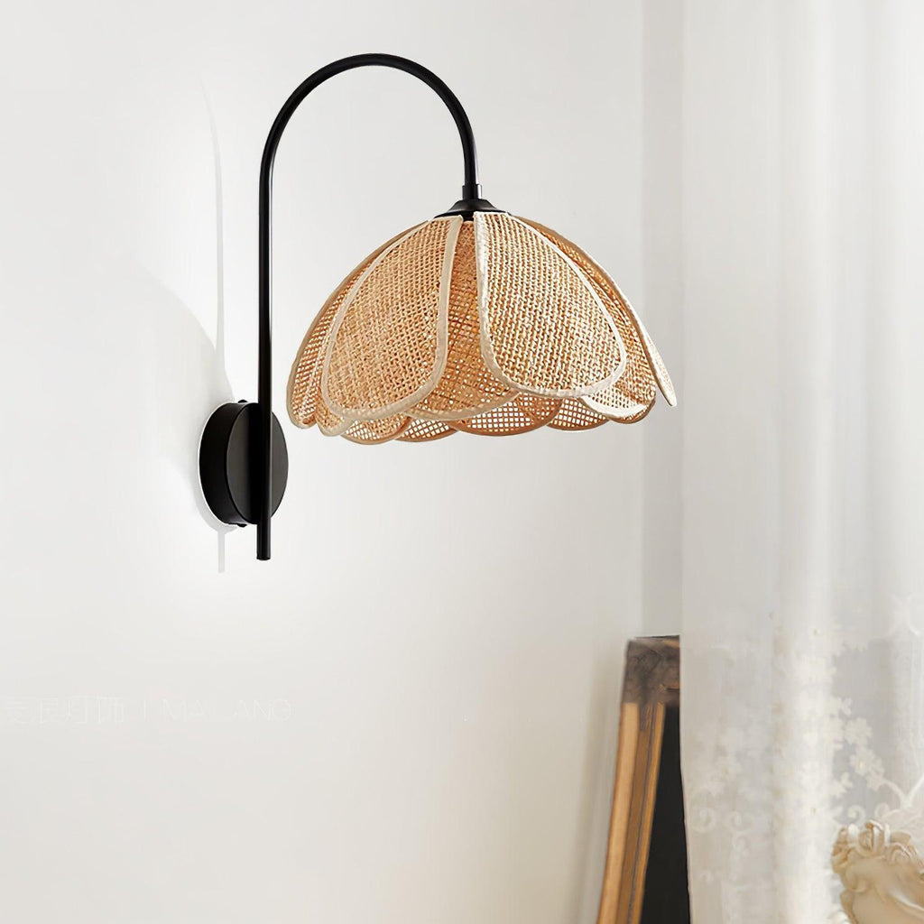 Ulvenmoss Rattan Wall Light-Moonnatur