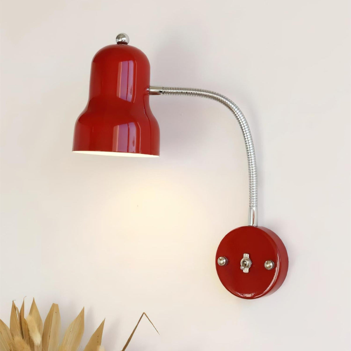 Baldenelia Metal Wall Light-Moonnatur