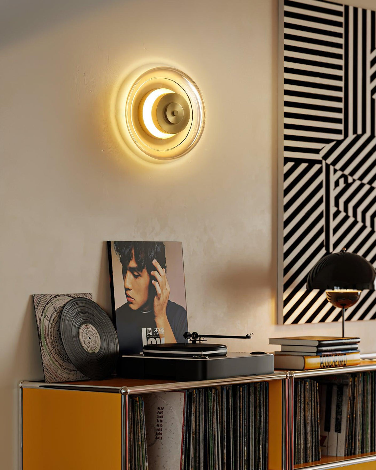 Ashenlark Glass Wall Light-Moonnatur