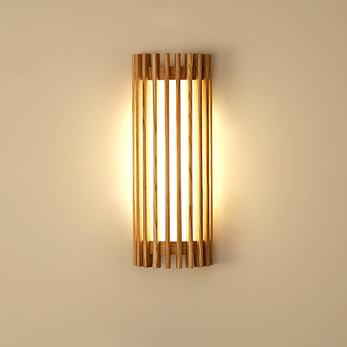 Woldenlynne Wood Wall Light-Moonnatur