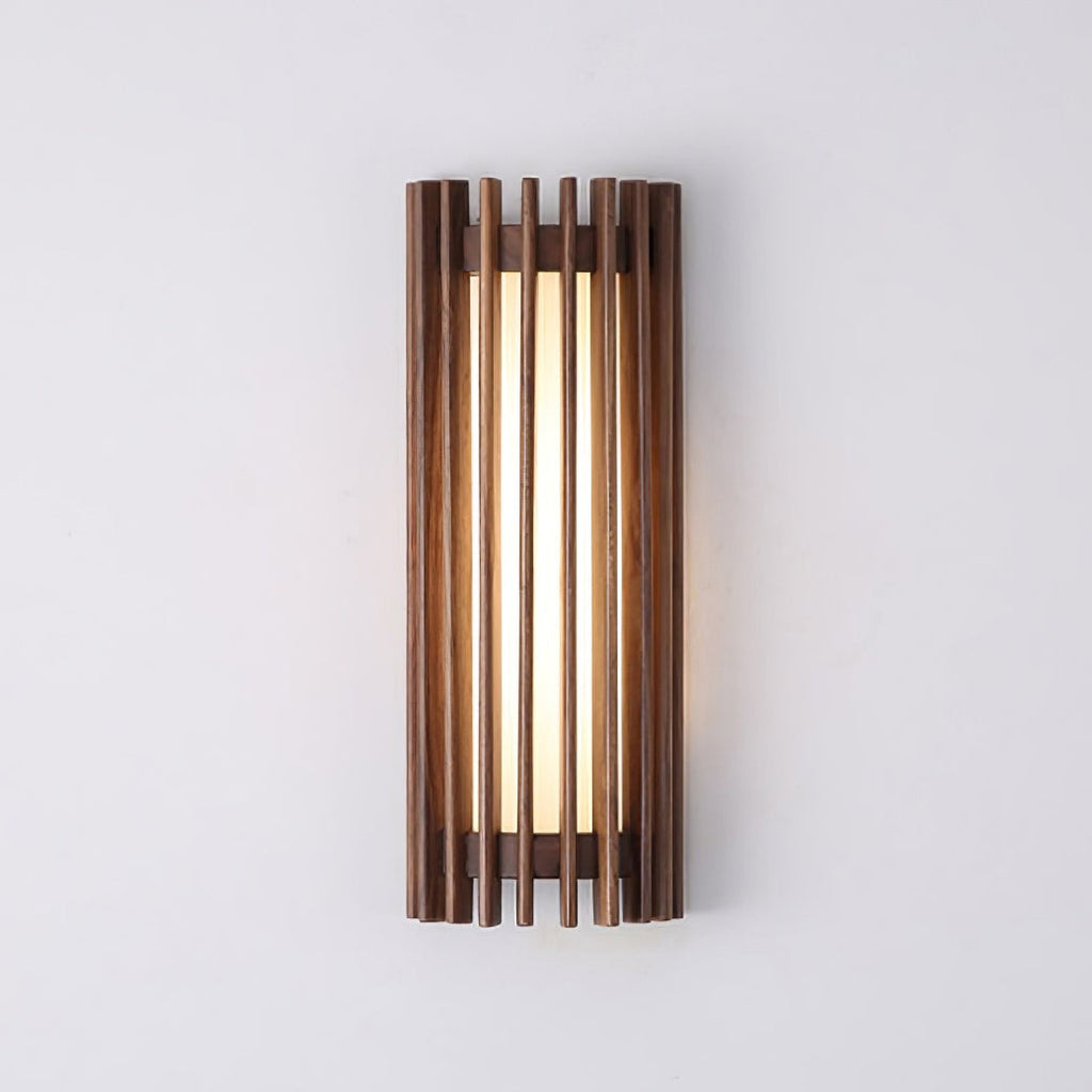 Woldenlynne Wood Wall Light-Moonnatur