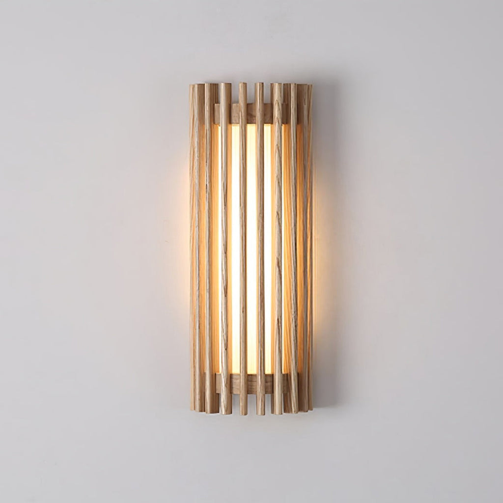 Woldenlynne Wood Wall Light-Moonnatur
