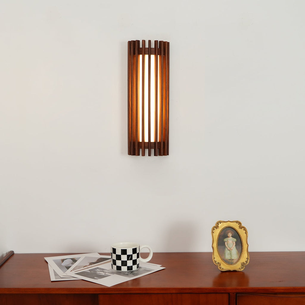 Woldenlynne Wood Wall Light-Moonnatur