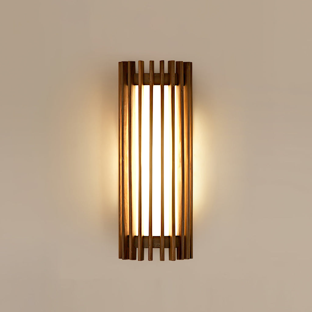 Woldenlynne Wood Wall Light-Moonnatur