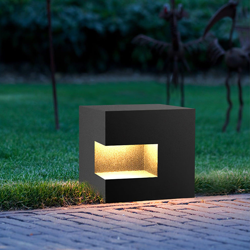 Rinora Metal Outdoor Light-Moonnatur