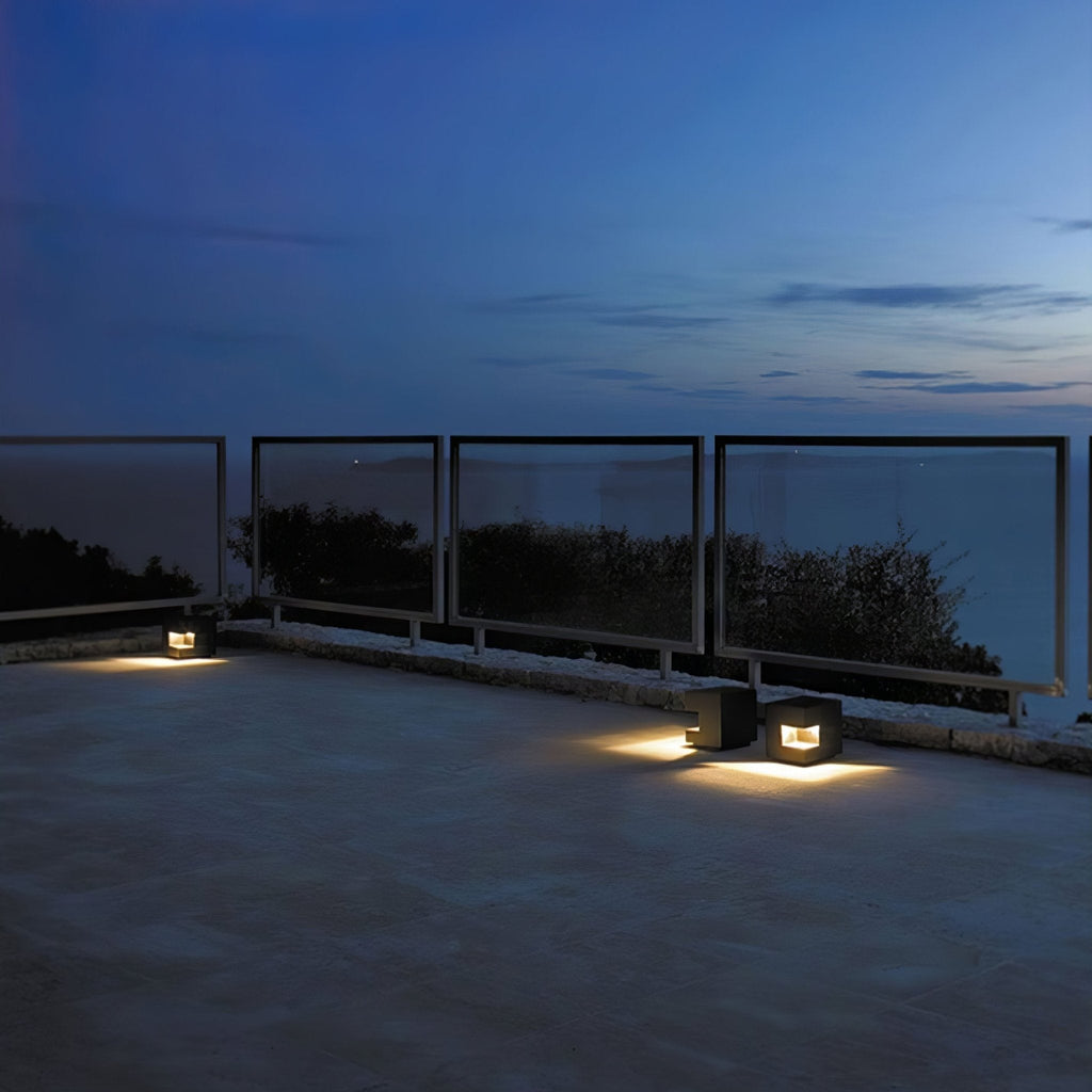Rinora Metal Outdoor Light-Moonnatur
