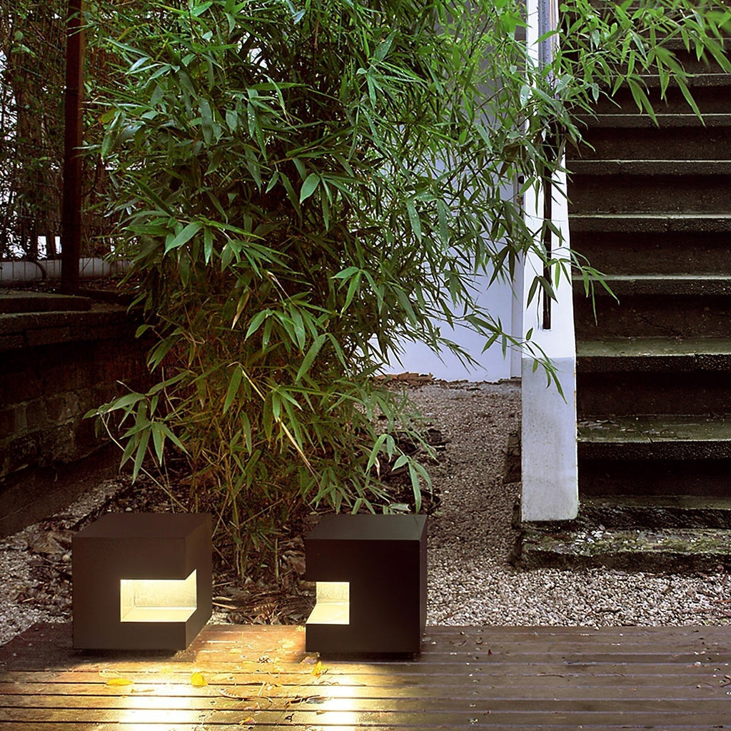 Rinora Metal Outdoor Light-Moonnatur