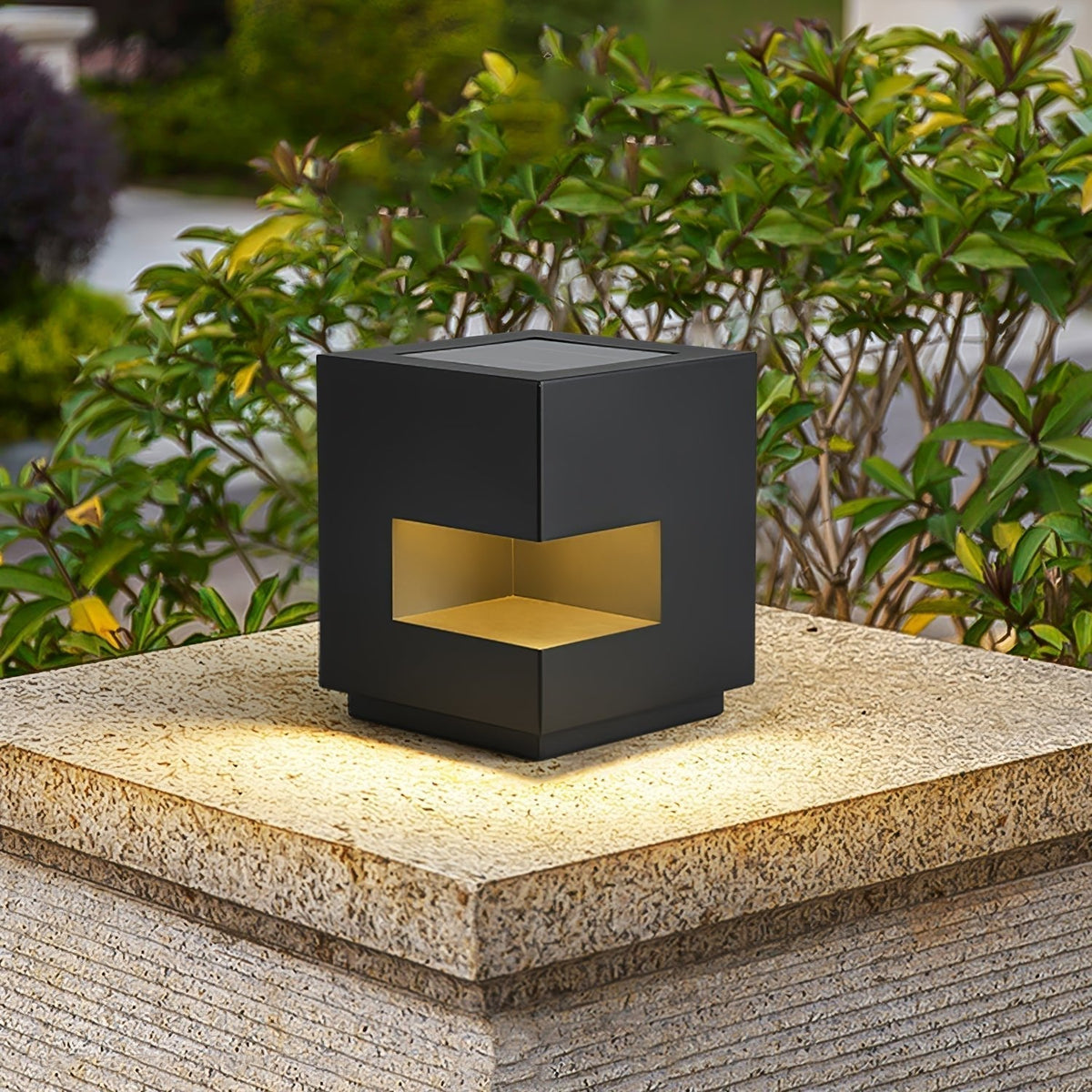 Rinora Metal Outdoor Light-Moonnatur