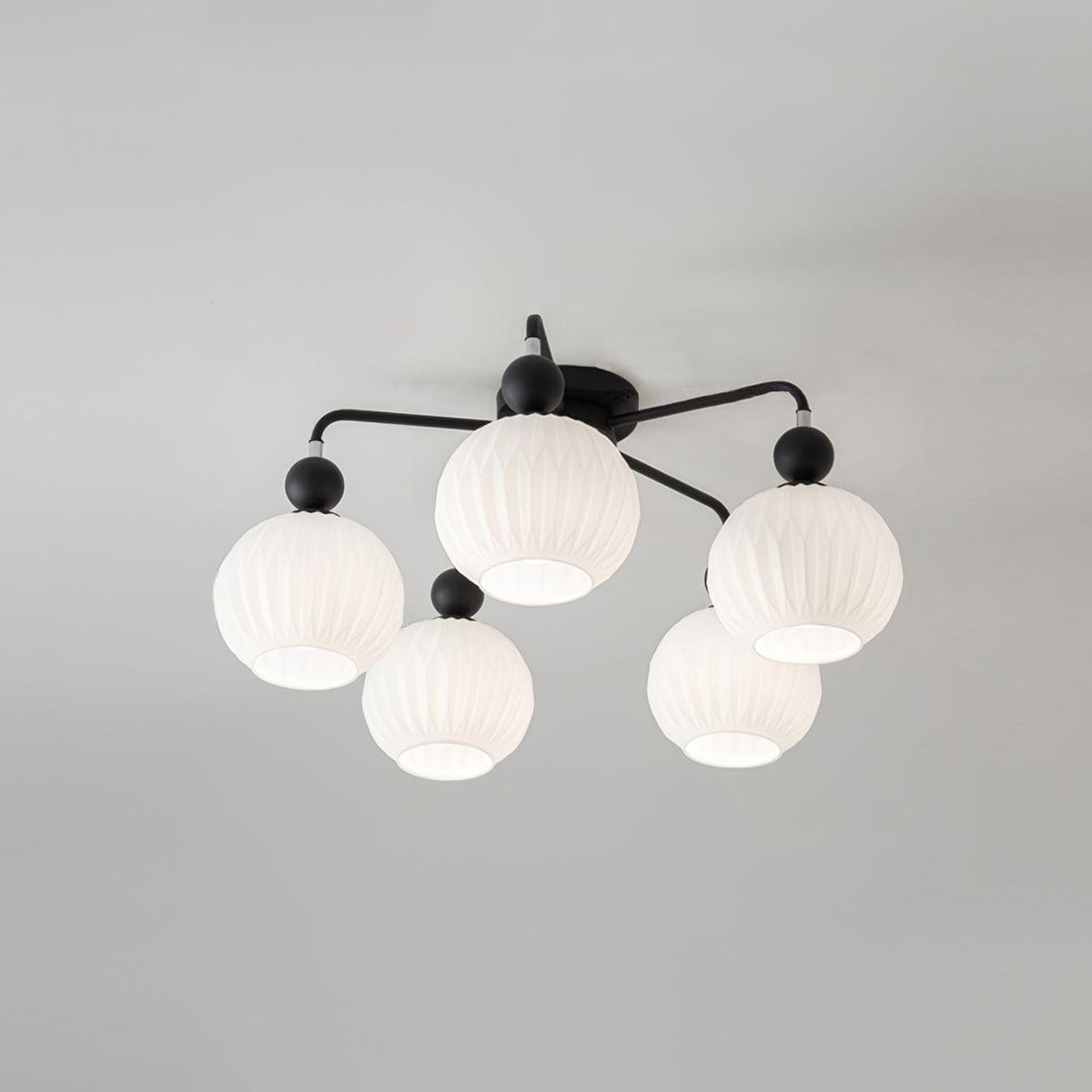 Oakenwick Glass Chandelier-Moonnatur