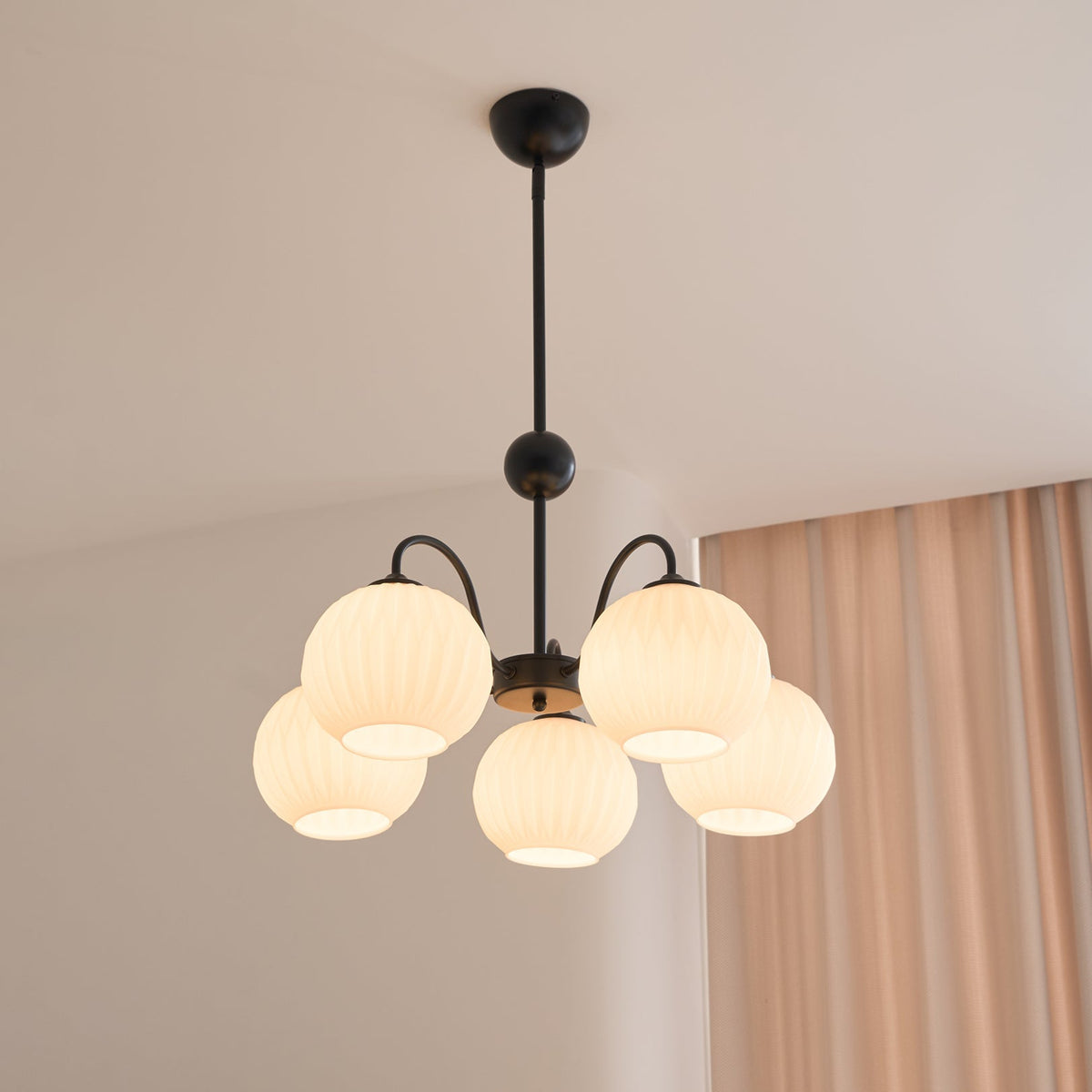 Merlenera Glass Chandelier-Moonnatur