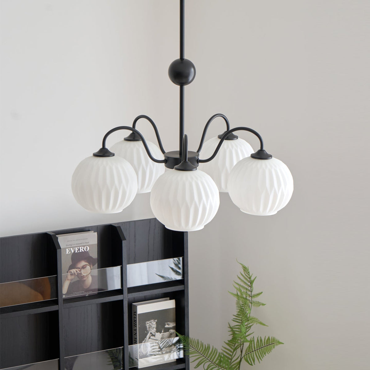 Merlenera Glass Chandelier-Moonnatur