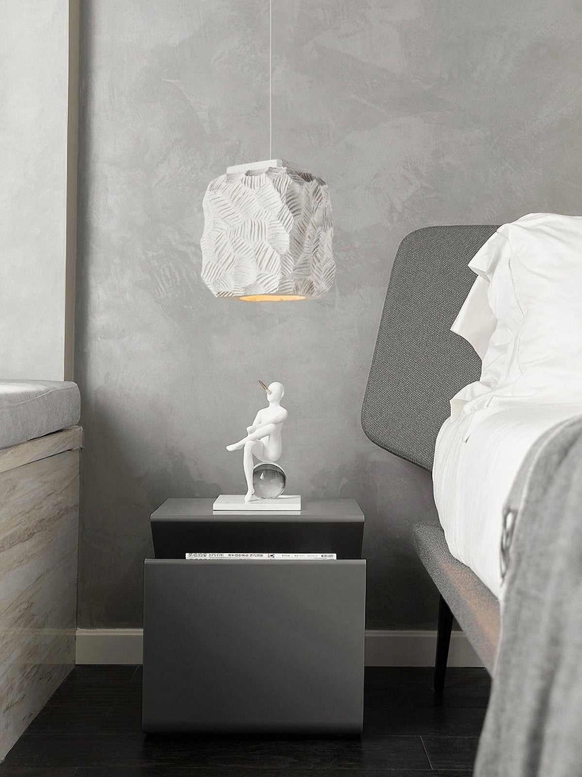Trevenis Resin Pendant Light-Moonnatur