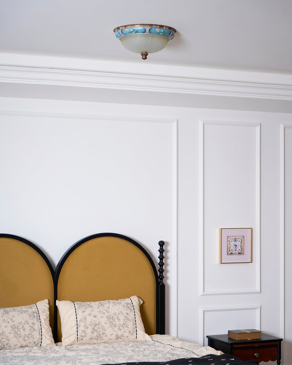 Gresina Resin Ceiling Light-Moonnatur