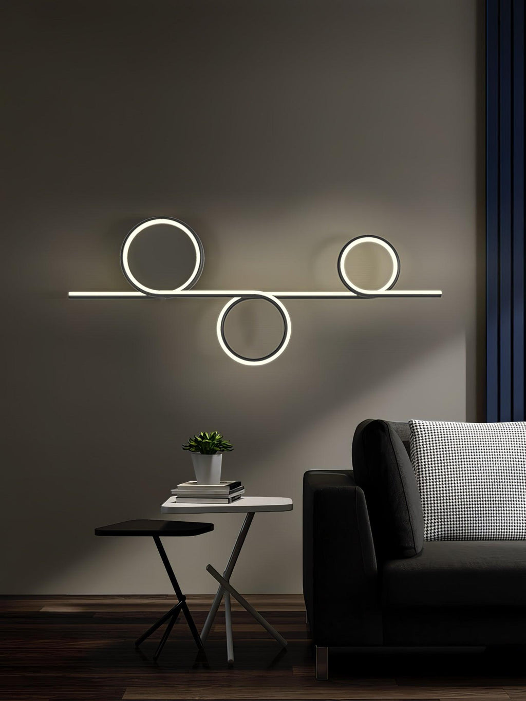 Efloria Aluminium Wall Light-Moonnatur