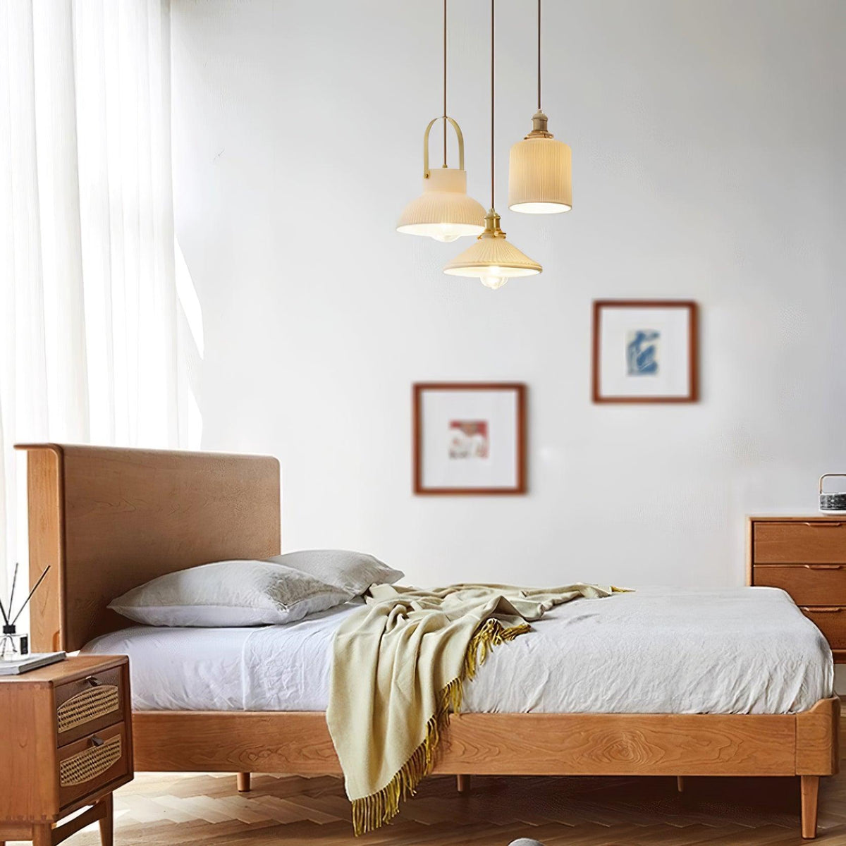 Quenelora Ceramic Pendant Light-Moonnatur