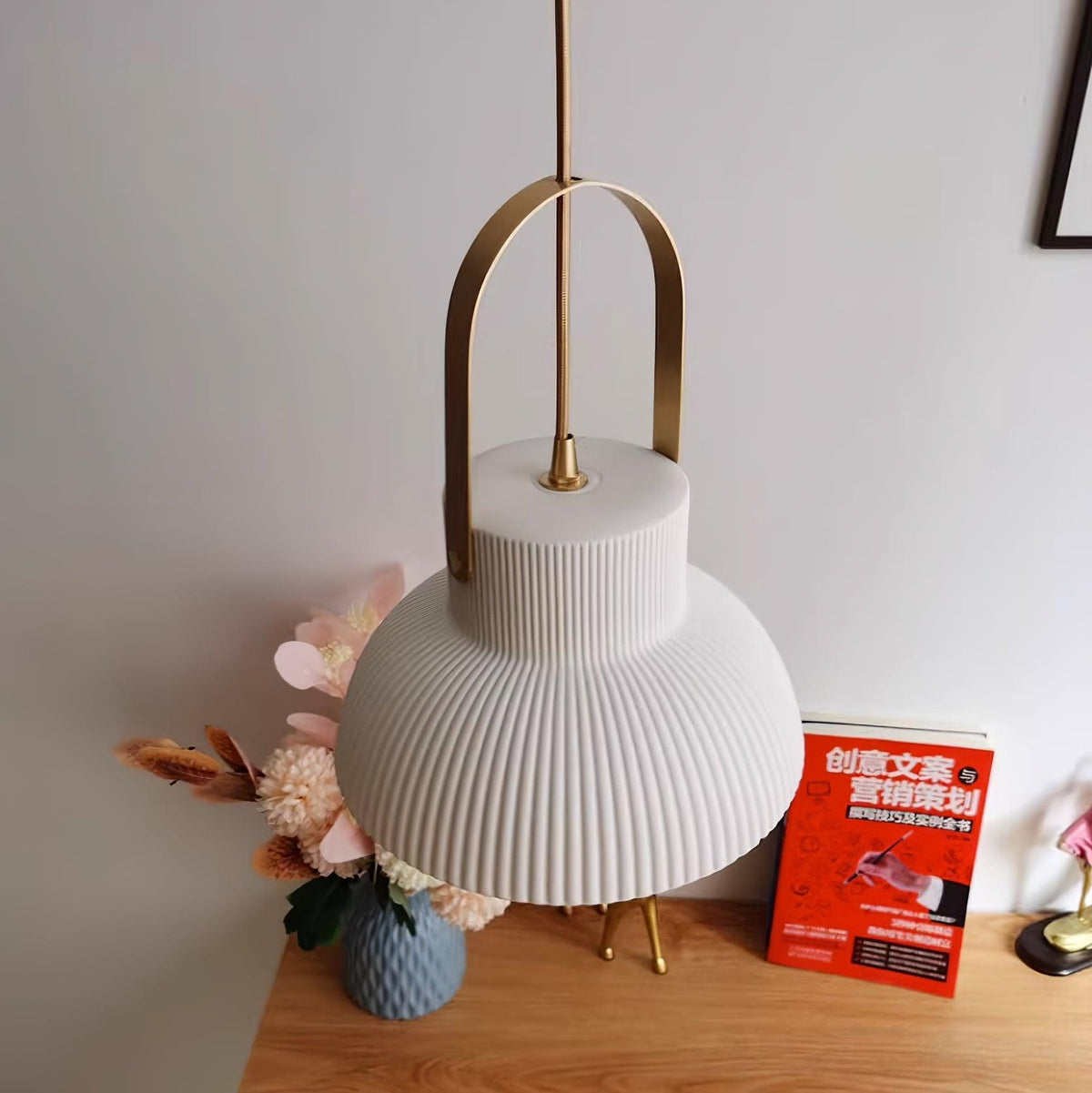 Quenelora Ceramic Pendant Light-Moonnatur